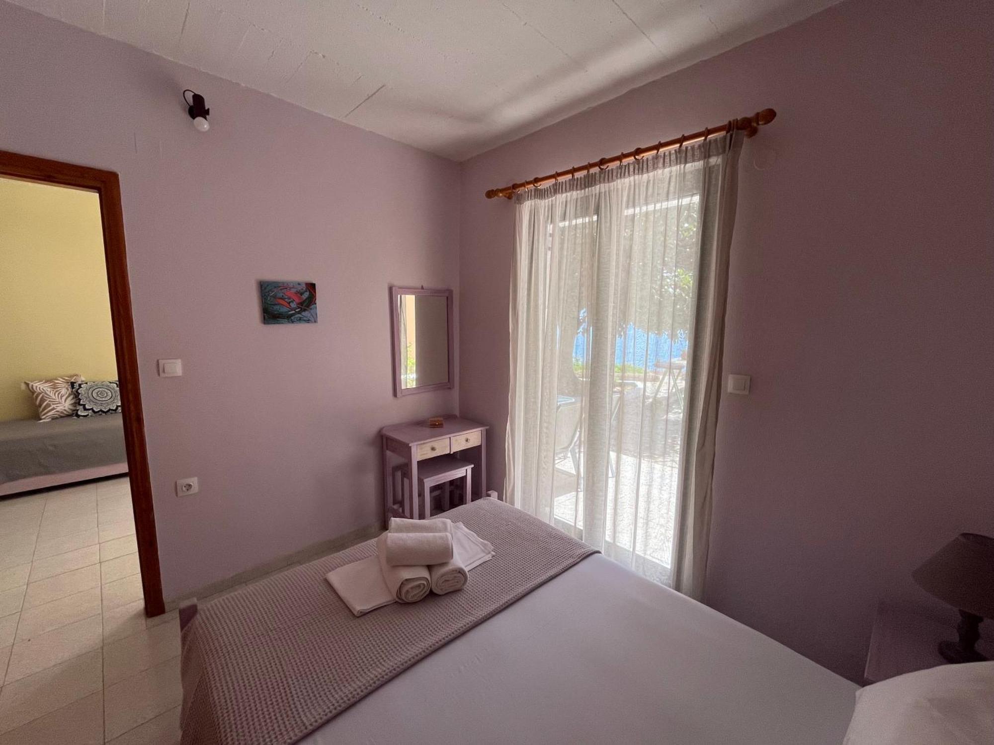 9 Muses Villas Chrani Exterior photo